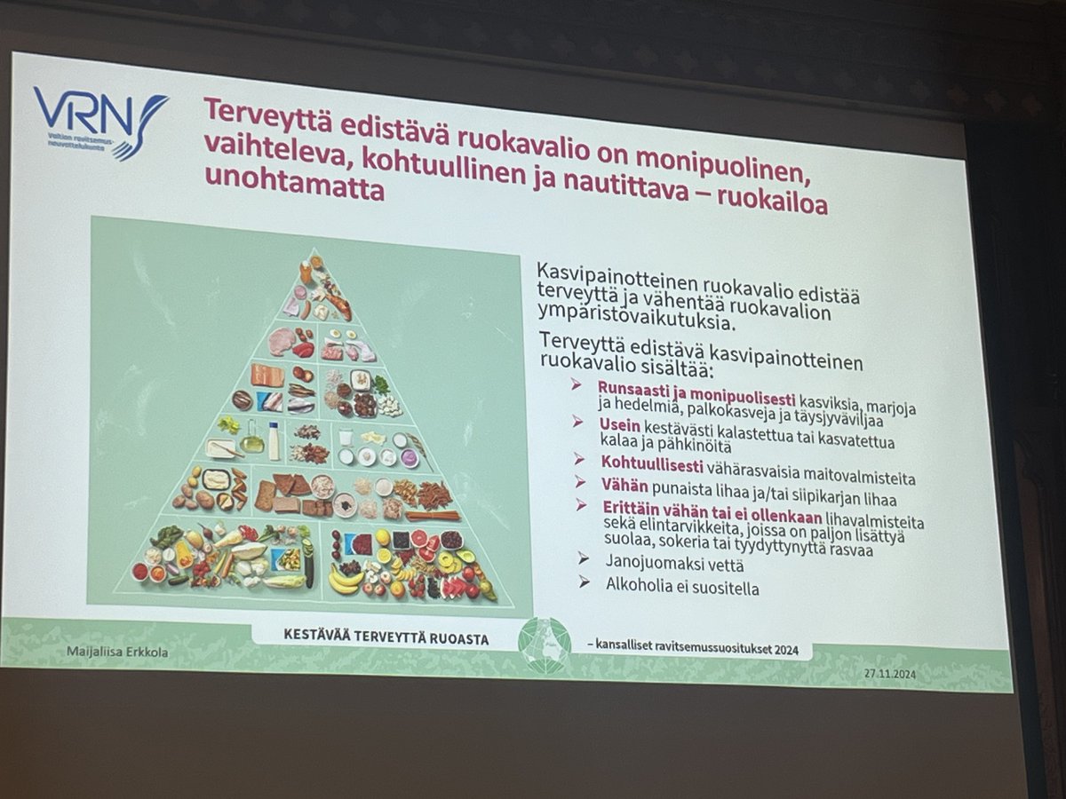 #Ravitsemussuositukset on julkaistu tällä viikolla. Ravitsemussuositusten tavoitteena on edistää kansanterveyttä. 🍎Terveyttä edistävä ruokavalio on monipuolinen, vaihteleva, kohtuullinen ja nautittava. Muista ruokailo! ☺️
julkari.fi/handle/10024/1…
#ravitsemus #ravitsemustiede