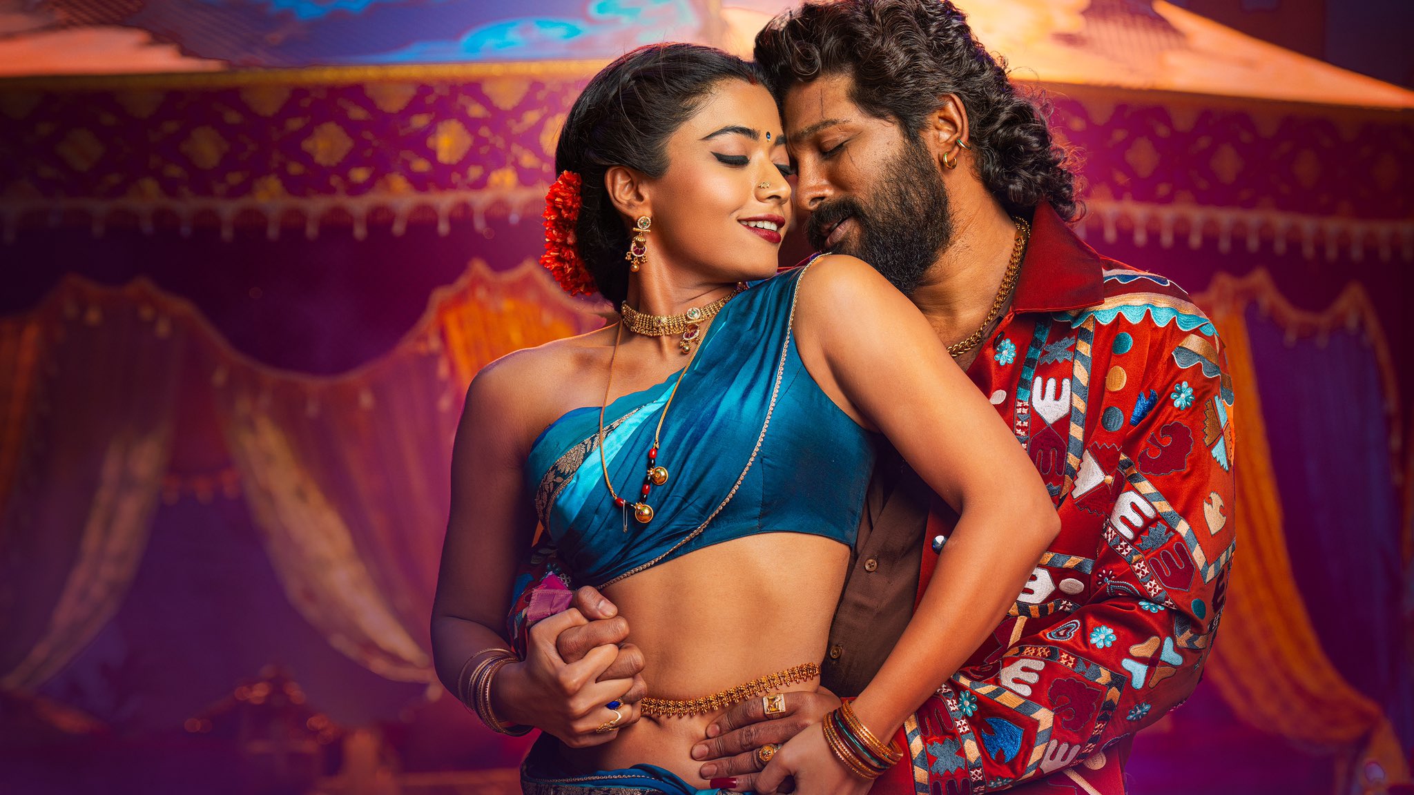 Pushpa Movie Allu Arjun Review In Hindi, Fahadh Faasil and Rashmika Mandanna