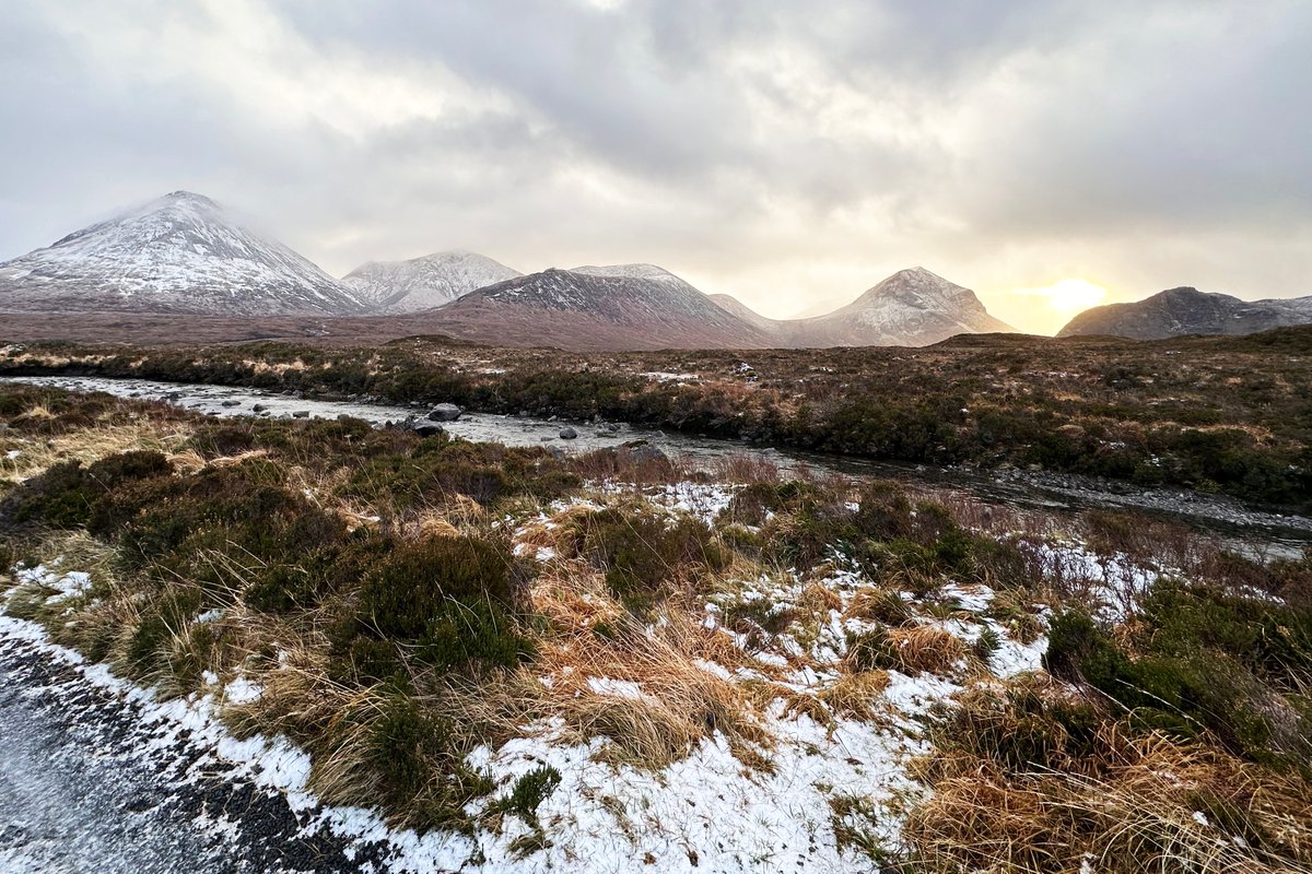 ❄️🌲 Winter walks are the perfect way to embrace the season’s beauty! Whether it’s crisp mornings, frosty landscapes, or stunning sunsets, the winter months offer a peaceful escape in nature. 🏞️✨

Why not make the most of it and stay at one of our Premier Parks campsites?🏕️🔥
