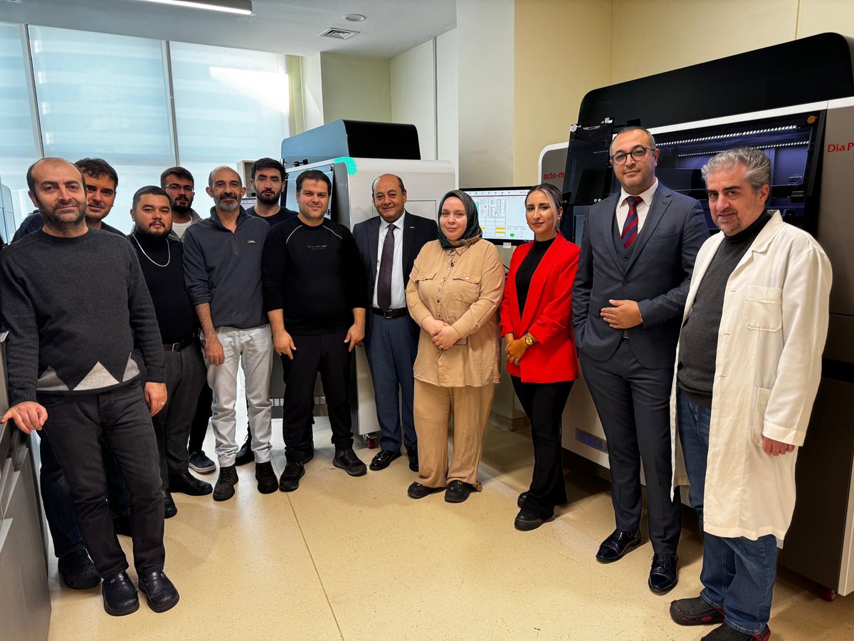 T.C. Erzurum Şehir Hastanesi Kan Merkezi Personeline ve İş Ortağımız Yağmur Medikal Ekibine İlgi ve Destekleri İçin Teşekkür Ederiz.