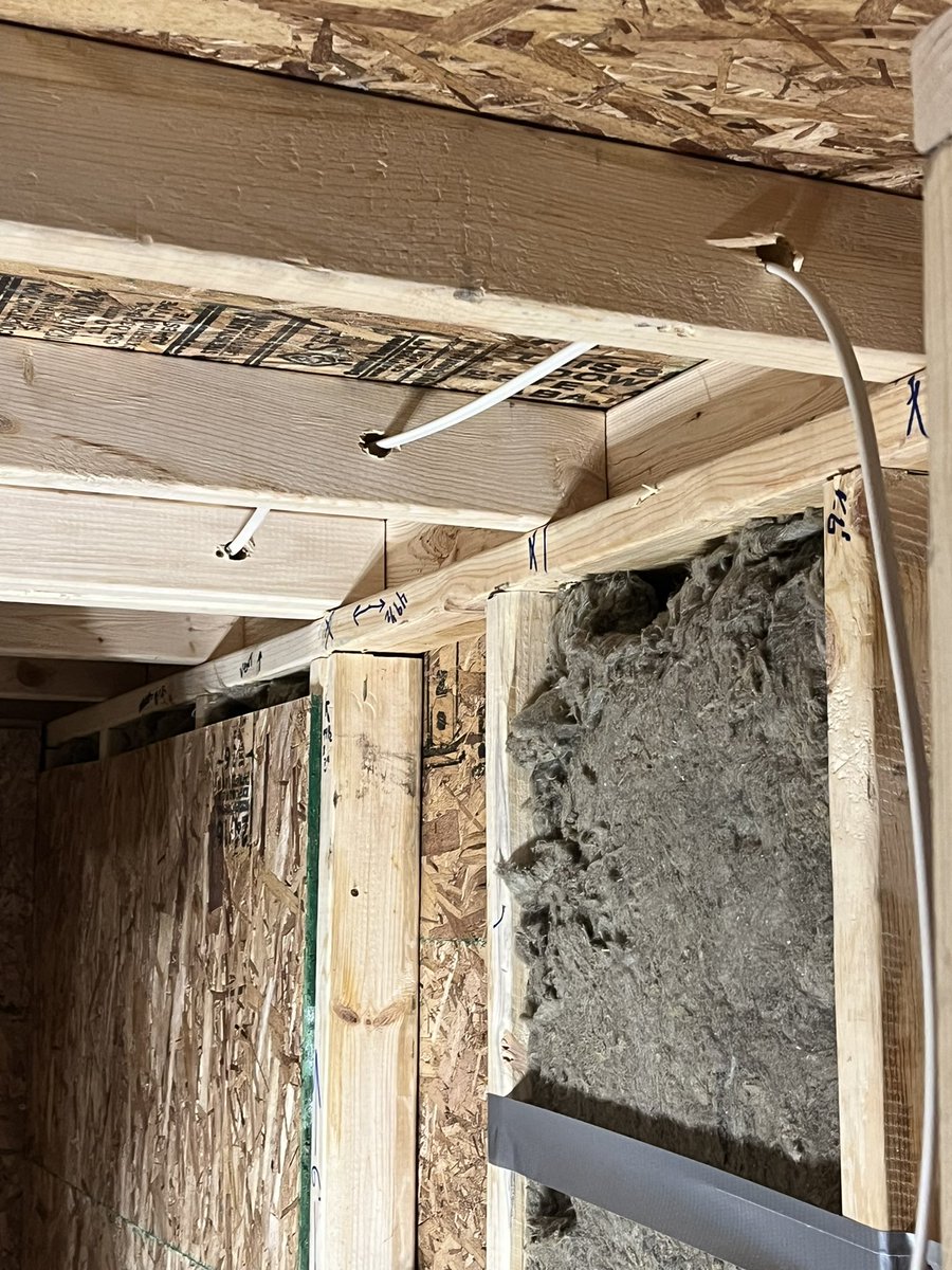 NoahVoiceActor's tweet photo. ELECTRICITY ⚡️ 😱 and some more plywood up!!! (Don’t pay attention to the duct tape it’s just to hold up before we put more plywood up) https://t.co/EwvMg7hHPm