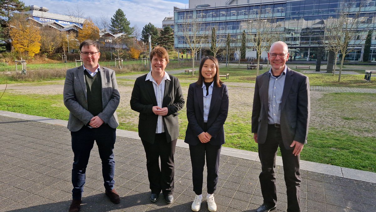 It is our great pleasure to congratulate <a href="/RongLi_MPIP/">Rong Li</a> for sucessfully defending her PhD thesis about: "Stimuli-responsive Polymeric Photocatalysts: Smart, Controllable, and Recyclable Materials for Photocatalytic Reactions".