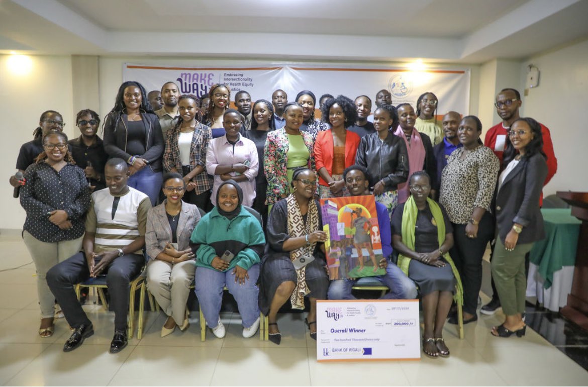 makewayprogram's tweet image. We proudly hosted the final of our Art &amp;amp; Poetry Competition, as part of #16DaysOfActivismAgainstGBV. Organized by the Make Way Youth Panel, we celebrate creativity and Advocacy in the fight against gender based violence. Let’s break the silence and inspire change. #EndGBV #YOUTH
