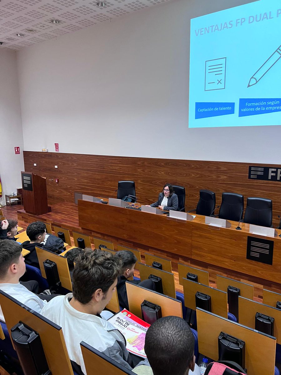 bisionarios tweet media