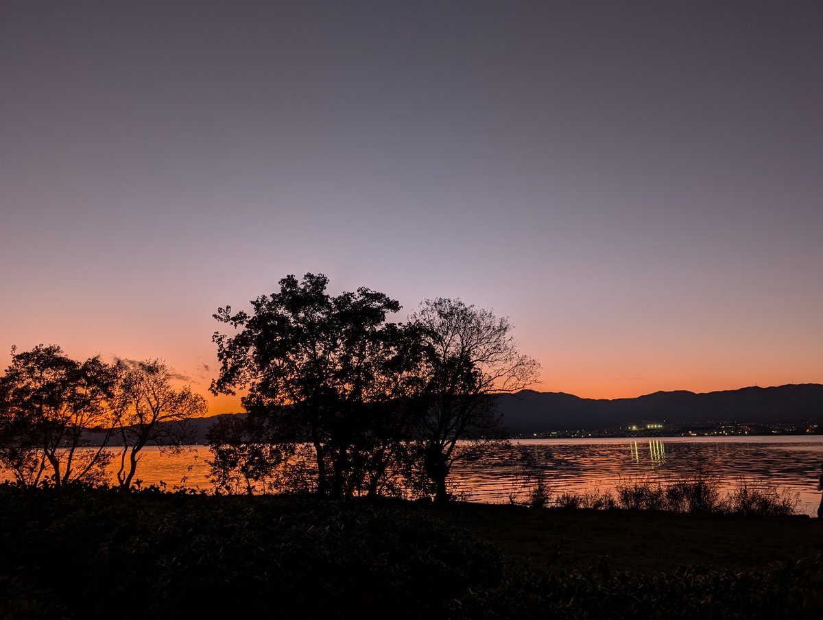kk1236171's tweet image. 綺麗な夕景です✨

#びわこ