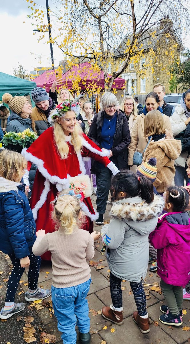 It’s our Love West Dulwich Christmas Fair on Saturday 30 November 💫 
Taking place throughout West Dulwich on Croxted, Park Hall and Rosendale Roads, SE21. Please come and support our wonderful community, thank you 🎄 
#lovewestdulwich 
#westdulwich