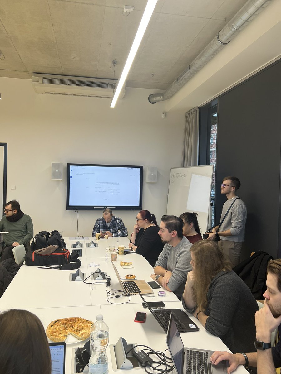 IPS_FSV_CUNI's tweet photo. 🔥 Právě začíná představení databáze https://t.co/qrzs0rCSeg médiím.

🎤 Úvodní slovo má naše @KubatovaHana

@FSV_UK 
@UniKarlova https://t.co/gqyBhnxxTv