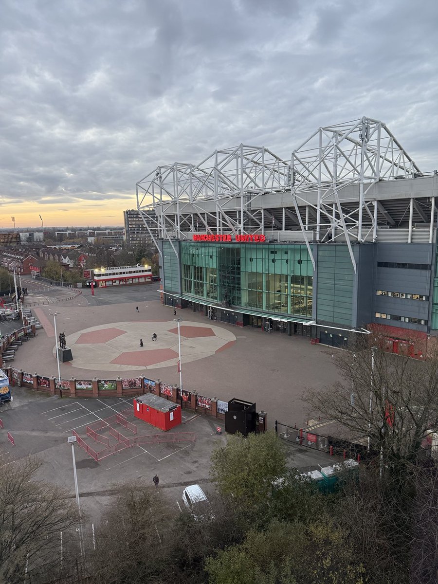 Pub Singer tweet media