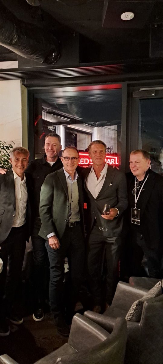 Great night in Glasgow with a few legends ☘️