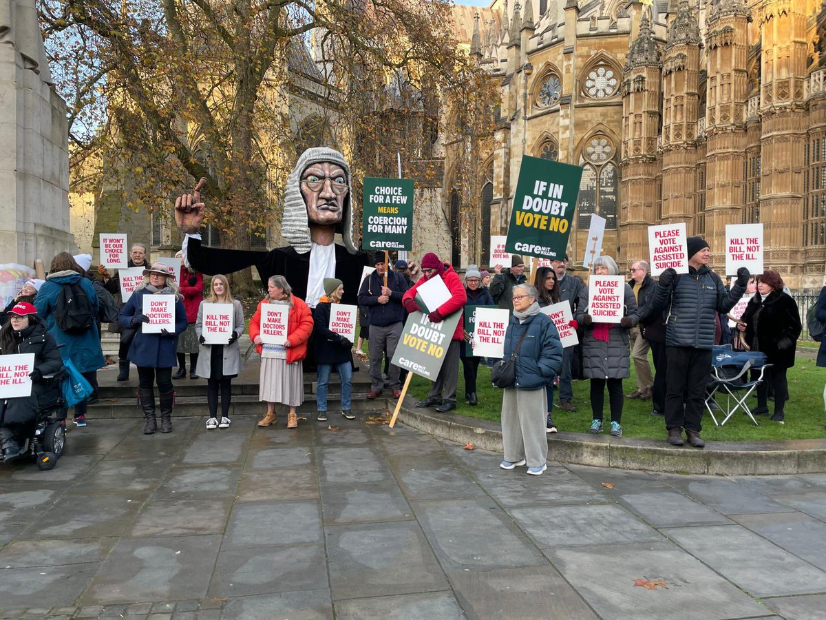 In Westminster this morning…

#IfInDoubtVoteNo
#KillTheBillNotTheIll
#AssistedSucideBill 
#AssistedDyingBill