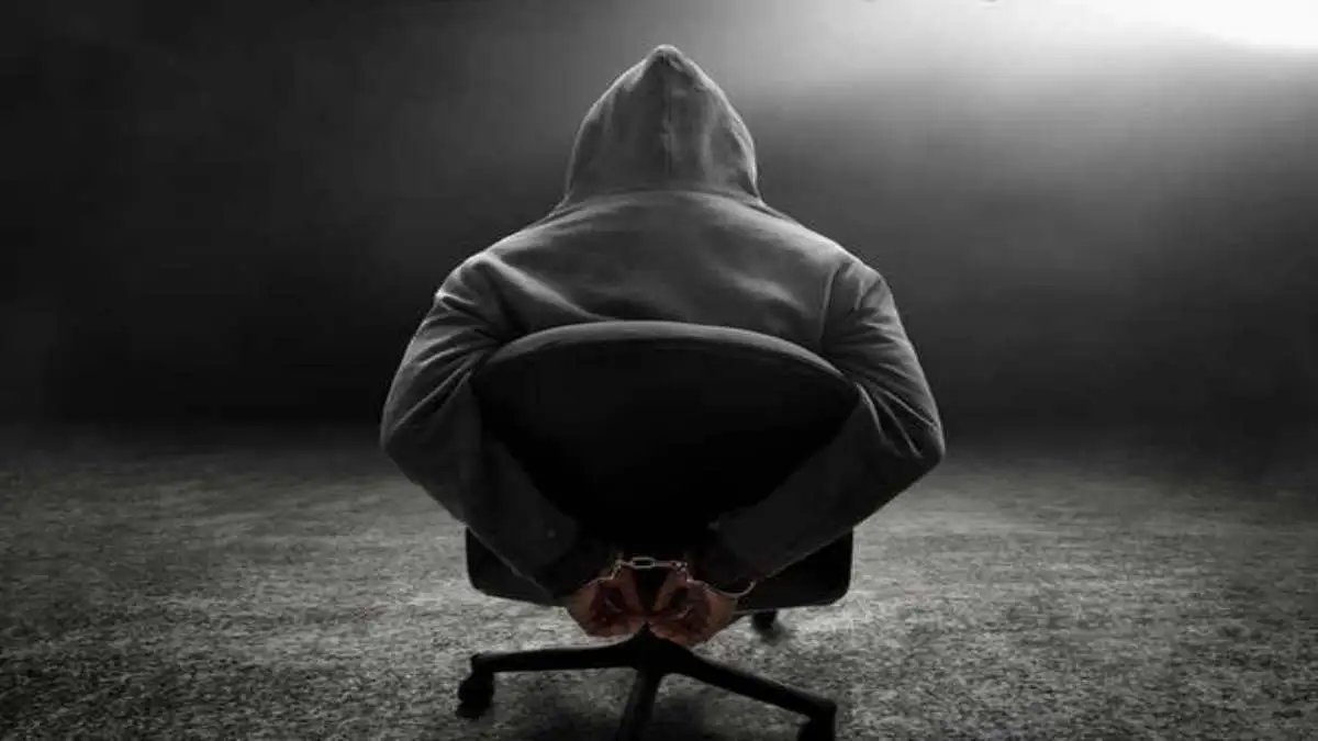 News24eng's tweet image. Miraculous Reunites: Ghaziabad Boy Abducted In 1993 Reunited With Family After 30 Years In Bondage.
#Ghaziabad #BhimSingh #Bondage #Khodapolicestation #UttarPradeshPolice #UttarPradesh #Miraculous 

Read More : tinyurl.com/mpcwpmmn