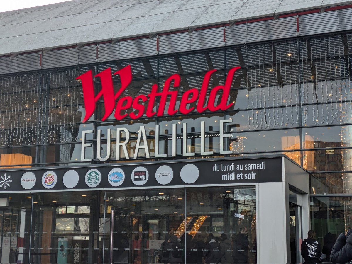 Mrs Thomas tweet media