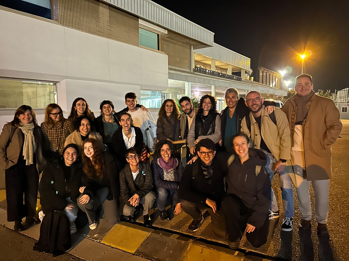 #ComunitatUPF

Ahir es va celebrar la gran final de la Lliga de Debat al centre penitenciari de Quatre Camins. En aquesta vuitena edició, hi han pres part 30 interns del centre.

Estudiants, professors i treballadors de la #UPFBarcelona  hi col·laboren com a formadors i jutges.