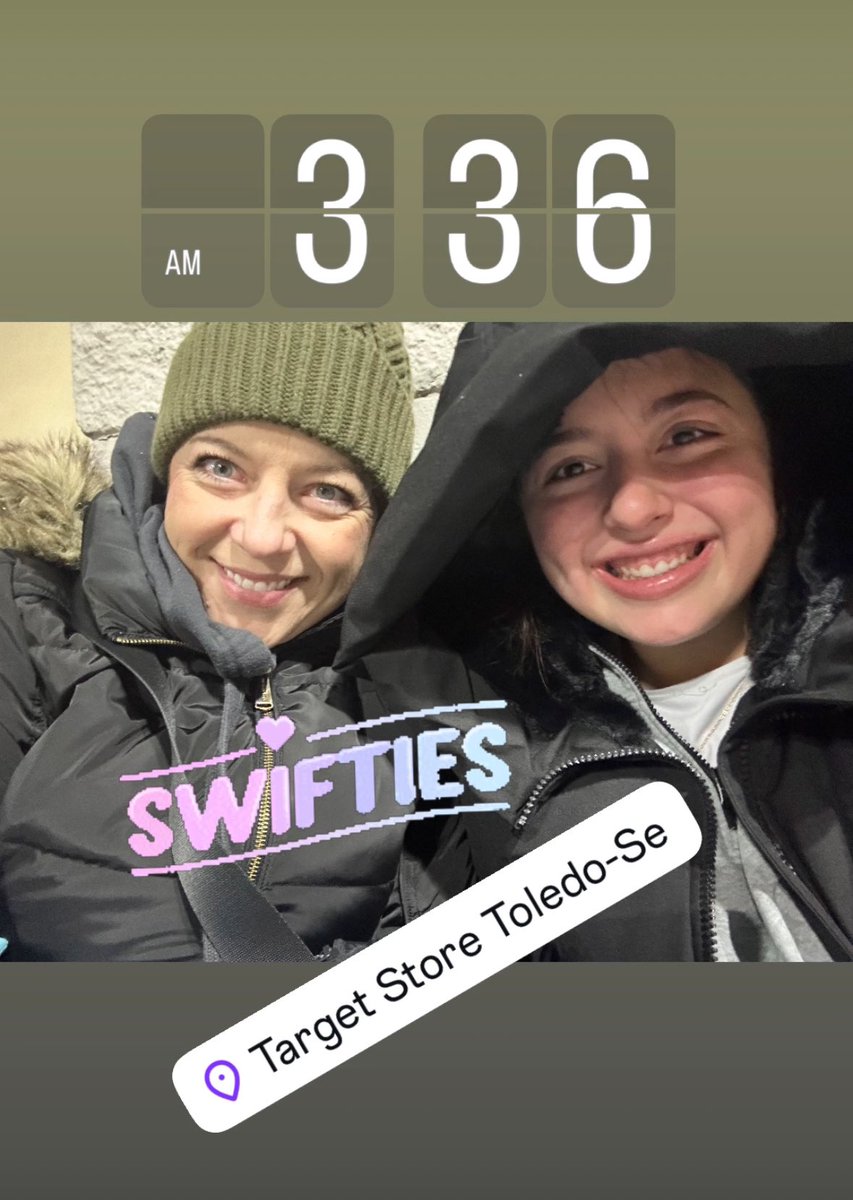 michellebeth22's tweet photo. @taylornation13 @taylorswift13 #Theerastourbook #TaylorSwiftErasTour #taylorswift https://t.co/PfgQ94t5hY