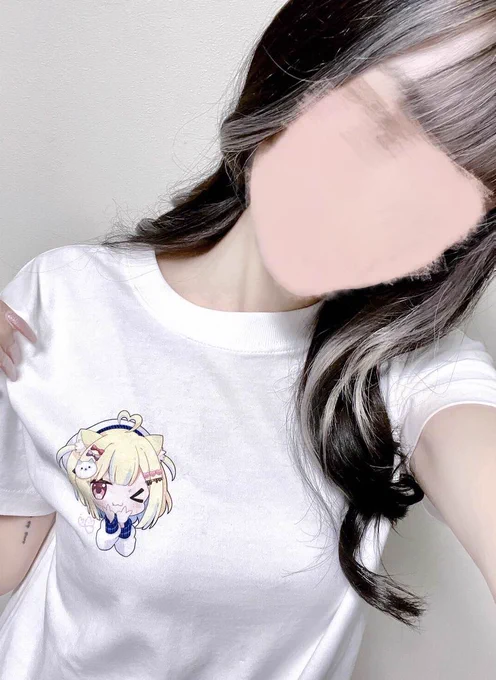 .*《 お知らせ 》*.この度、#Revius 様とコラボさせていただきました!オリジナルグッズが期間限定で販売されますまこち初めてのアパレルグッズです(ᐡ •͈ ·̫ •͈ ᐡ)記念にいかがですか..✩.*˚〔販売期間〕※受注生産本日18:00~12/13(金)23:59まで▽販売ページはリプ欄に 