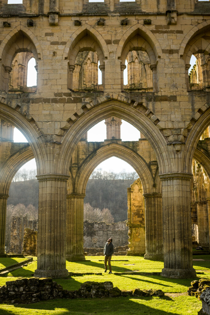 In a quiet valley on the North Yorkshire Moors, lies Rievaulx Abbey ⛪

Once a thriving Cistercian monastery, the abbey now provides a window into medieval monastic life, surrounded by breathtaking views 🌳