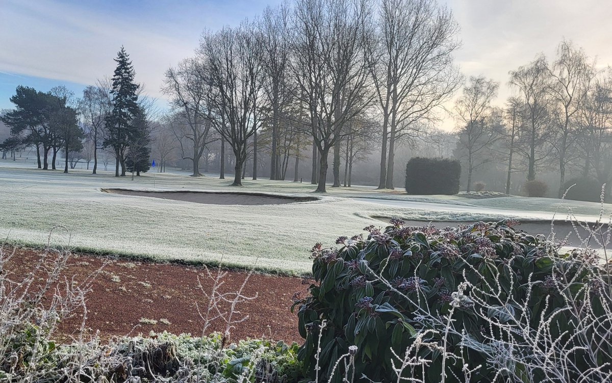 FHGC1933's tweet photo. Crisp Frosty Mornings 🫣 https://t.co/1tNuXyvJoT