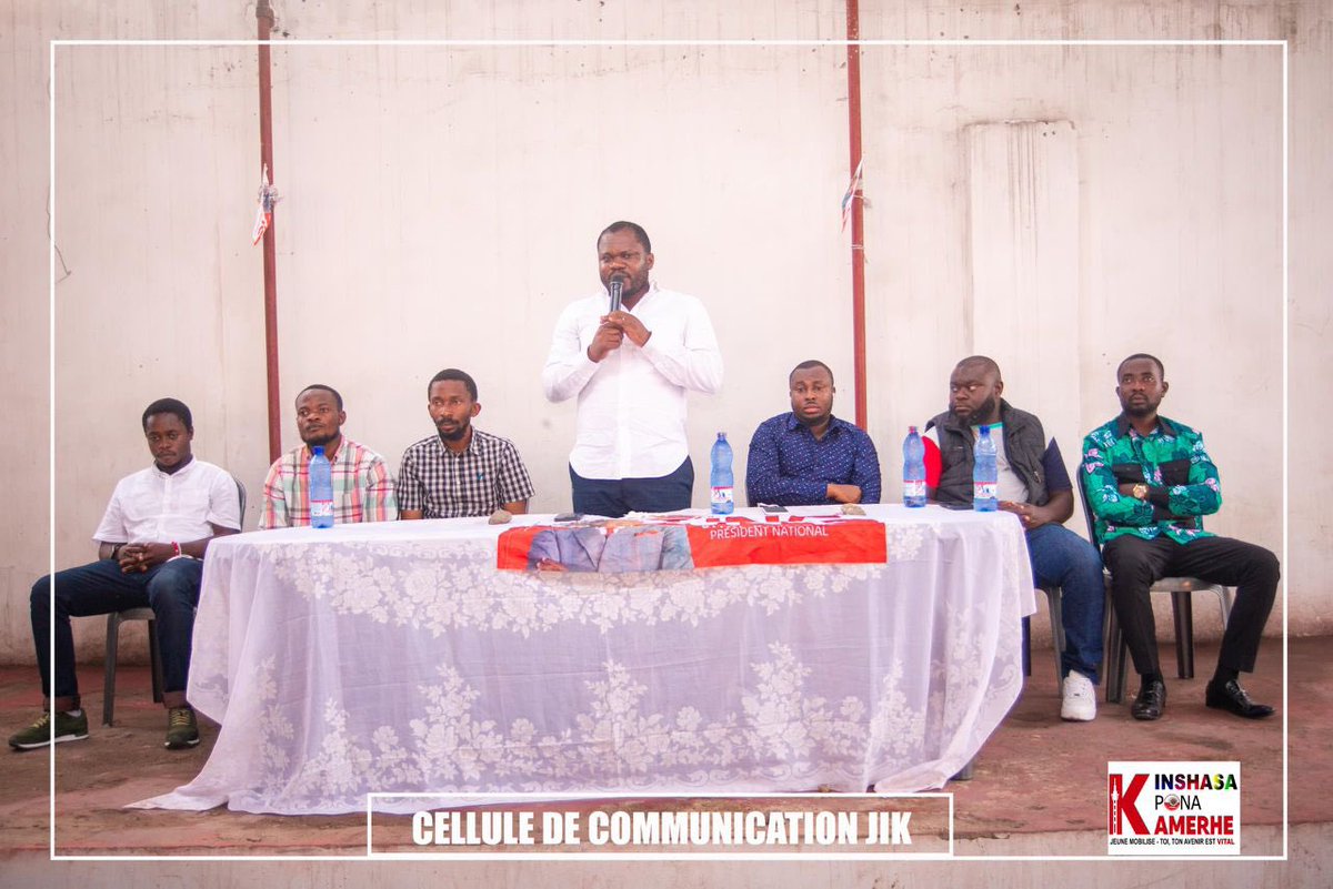 freddy_lubanga9's tweet photo. #UNC_JIK
#JEUDI_MAYANGANI DU 28/11/2024

Les jeunes de l’UNC ville de Kinshasa se sont réunis au tour du Président @JolMongu2 et 2 points étaient à l’ordre du jour : 
1. Actualité politique 
2. Finalisation des travaux de restructuration du comité de la JIK. 

@BillyKambale1 https://t.co/j79Zo0NWpm