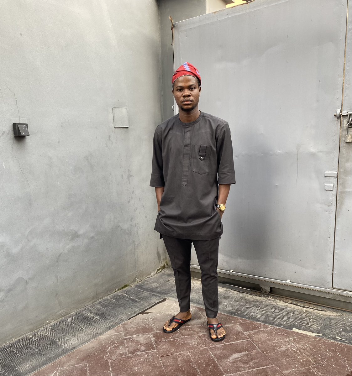 BadmusKenny15's tweet image. TGIF, guys! I can feel the December vibes and excitement already… but don’t let the detty December plans make you forget to secure your land and investment too! Let’s make 2024 the year of smart moves. Who’s ready? 🎉✨ #TGIF #DecemberLoading #InvestSmart