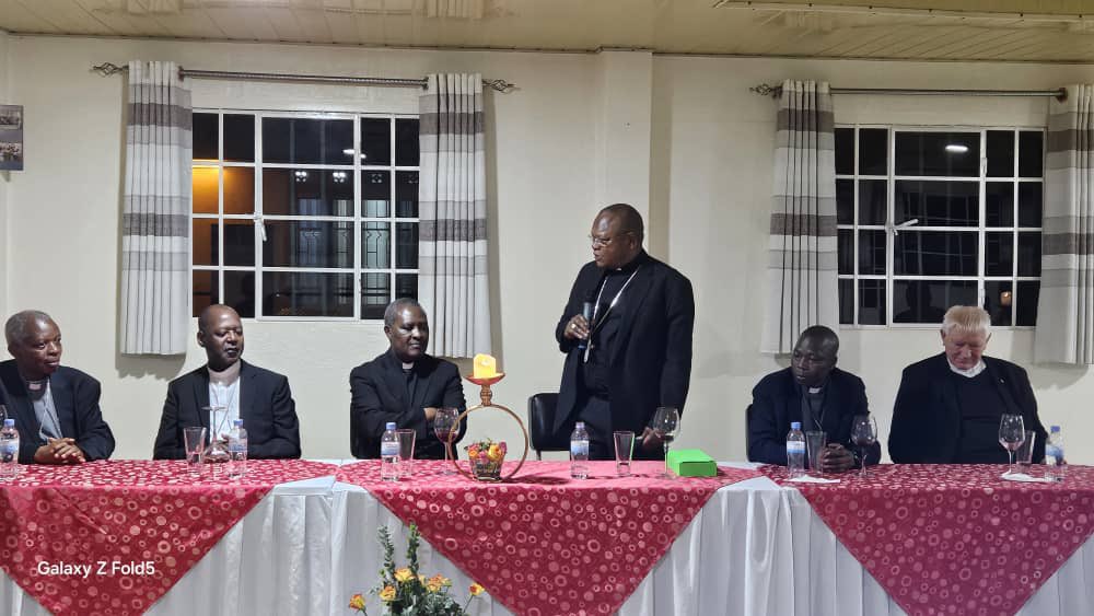 Cardinal Fridolin Ambongo Besungu tweet media