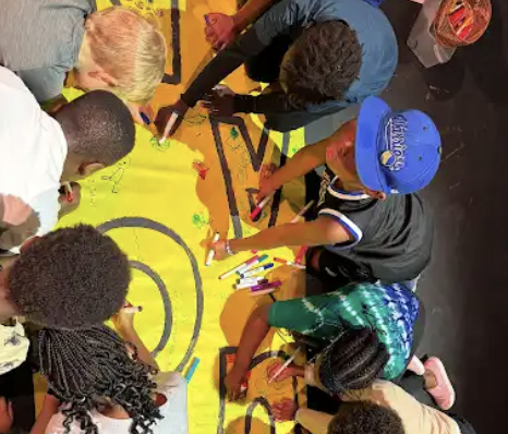 ISU_PYP's tweet photo. Out and about on campus this week were #ISUGrade2 Artists. We're looking forward to seeing all your work in your upcoming exhibition! #ISULearns #IBPYP #HowWeExpressOurselves https://t.co/Zyzyuh35lg