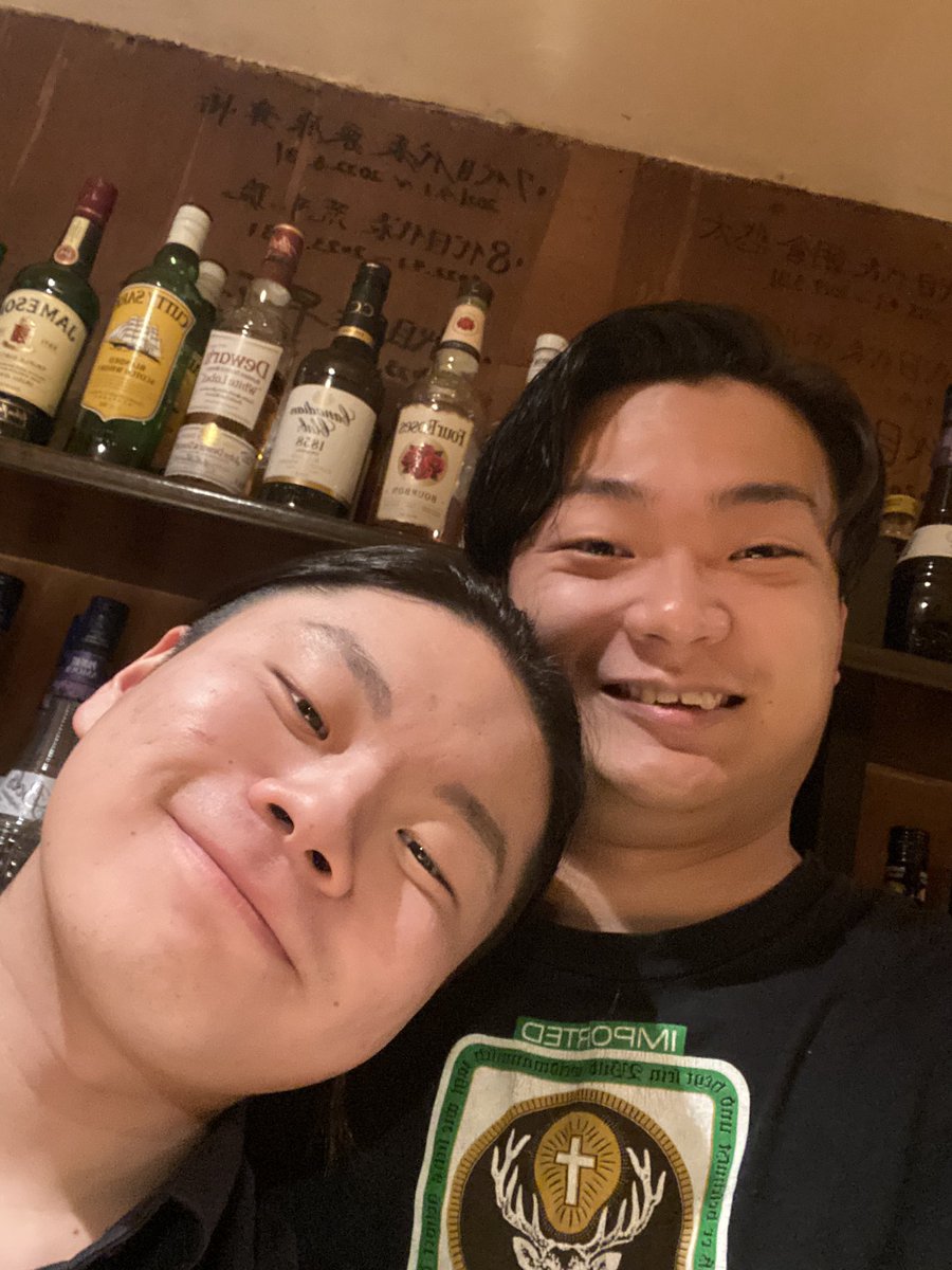 本日のJamはあさり&amp;ひろし！

素敵な華金！寒いですがあったかいカクテルなど準備して元気にお待ちしております！

Jam is open!