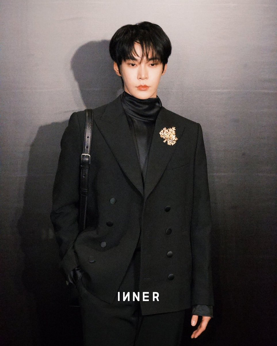 INNER 인스타 #도영 📸

#DOYOUNGxDG_CASA_HK 
#DGxDOYOUNG <a href="/dolcegabbana/">Dolce&Gabbana</a>