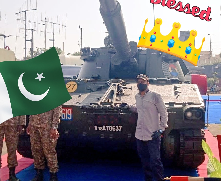 ZAINMUSALMAAN11's tweet image. ITALY 🇮🇹 MADE PAKISTAN&apos;S 🇵🇰 MODIFIED HOWITZER INSHALLAH IT WILL USE FOR THE DESTRUCTION OF HINDUTVA TERRORIST INSIDE KASHMIR &amp;amp; LIBERATION OF KASHMIR🍁.
 I HAVE ALSO FILMED HOW TO LOAD &amp;amp; FIRE A HOWITZER TO DESTROY HINDUTVA TERRORIST. ENJOY 😎🇵🇰🇧🇩🍁⚔️🇮🇳
#IDEAS2024 #IDEAS2022