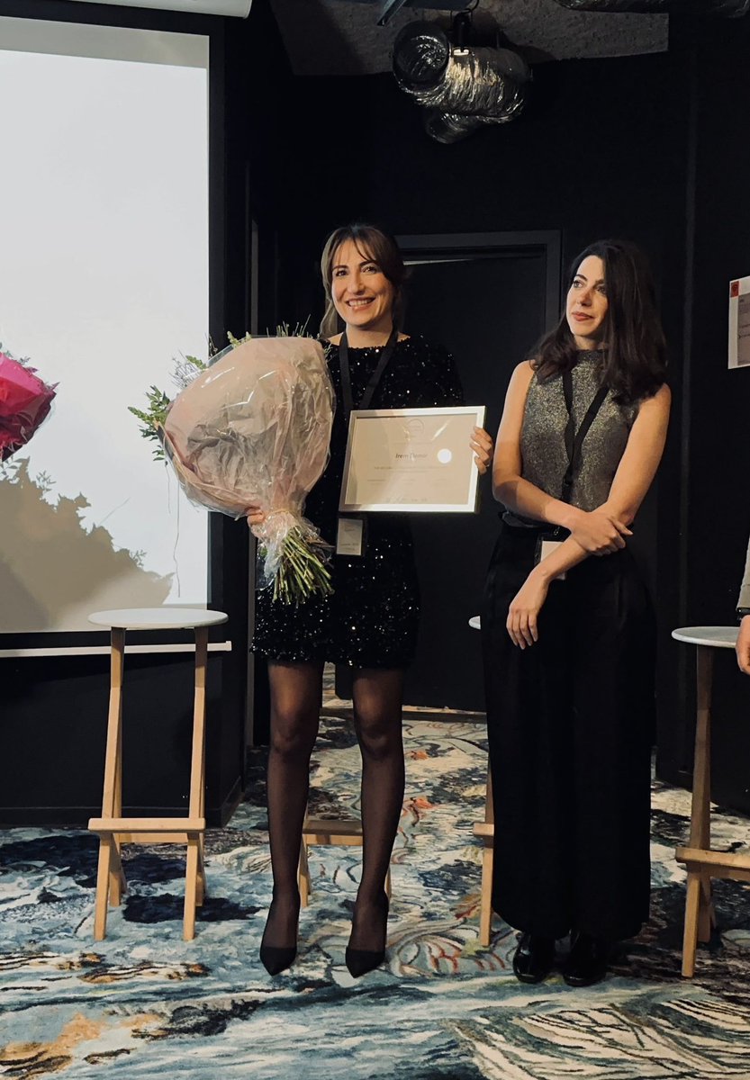 David Alsteens (@nbio_lab) on Twitter photo Delighted to congratulate my postdoc , Dr. <a href="/iremdemiryilmaz/">Irem Demir</a> , on receiving the prestigious « L’Oreal-UNESCO for Women in Science award » 🌟👏🏻 Her dedication to advancing research is truly inspiring! #WomeninScience @UCLouvain_be <a href="/frsFNRS/">F.R.S.-FNRS</a> Delighted to congratulate my postdoc , Dr. <a href="/iremdemiryilmaz/">Irem Demir</a> , on receiving the prestigious « L’Oreal-UNESCO for Women in Science award » 🌟👏🏻 Her dedication to advancing research is truly inspiring! #WomeninScience @UCLouvain_be <a href="/frsFNRS/">F.R.S.-FNRS</a>