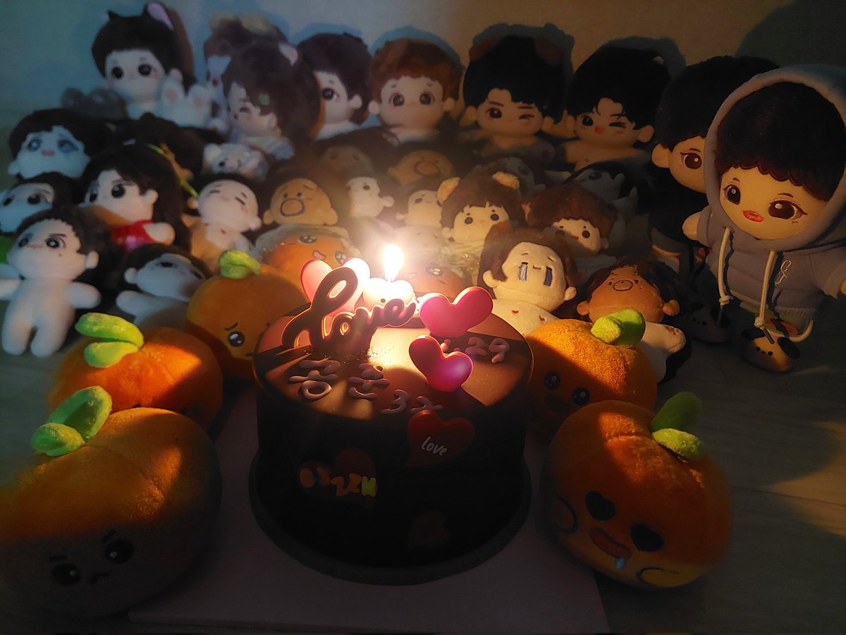 taiwanjzp51129's tweet photo. #준저 #쥬즈피 #JunZhe #JZP
🍊🍊
祝龔俊生日快樂
願龔俊張哲瀚恩恩愛愛❤️💙天長地久 https://t.co/h3nUcalsRB