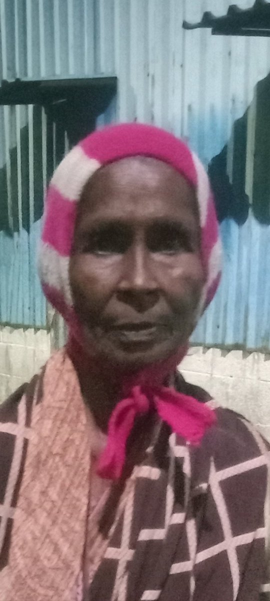 kswt_trust's tweet photo. ##Support bed sheet ##
##Kannagi nagar ##
##uma maheshwari.## https://t.co/DiWP6XPmH6