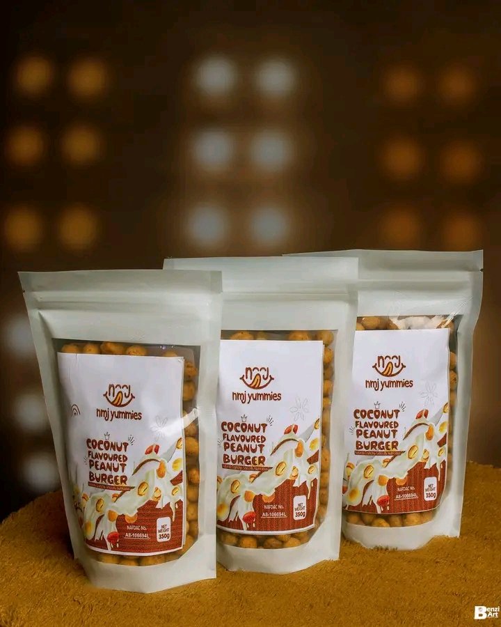 NmjYummies's tweet photo. Money can't buy happiness, we know. But you could buy any of these packs for friends/family this season - which is the same thing as HAPPINESS 🌝🎉 https://t.co/25mho9AoDo