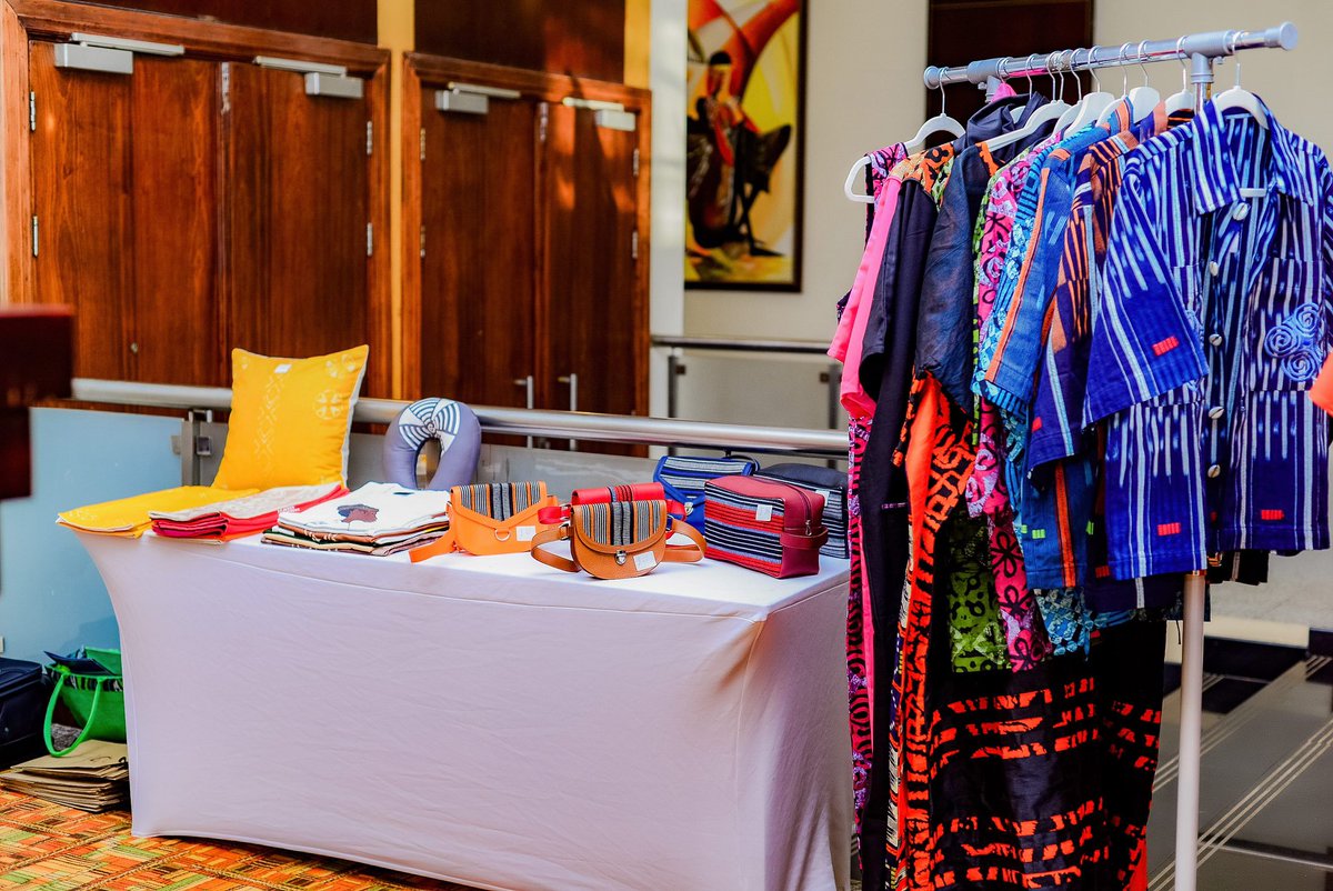 Africa in Colors tweet media