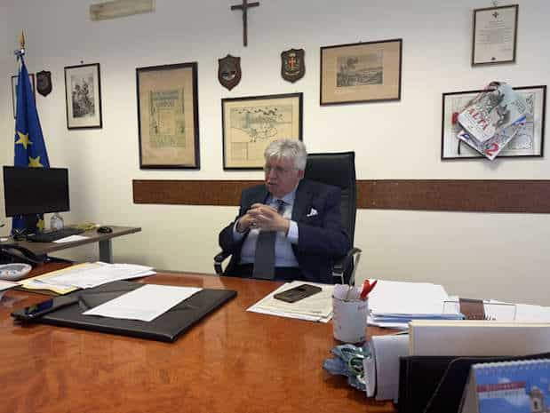 MDiretta's tweet photo. Pronto soccorso Milazzo, Direttore Generale Asp Giuseppe Cuccì: "siamo impegnati a fornire le risorse necessarie" "In merito alle recenti vicende che hanno interessato il PS di Milazzo voglio sottolineare e riconoscere innanzitutto, il grande impegno
https://t.co/wXiaxHcYUX https://t.co/tV56aEfTva