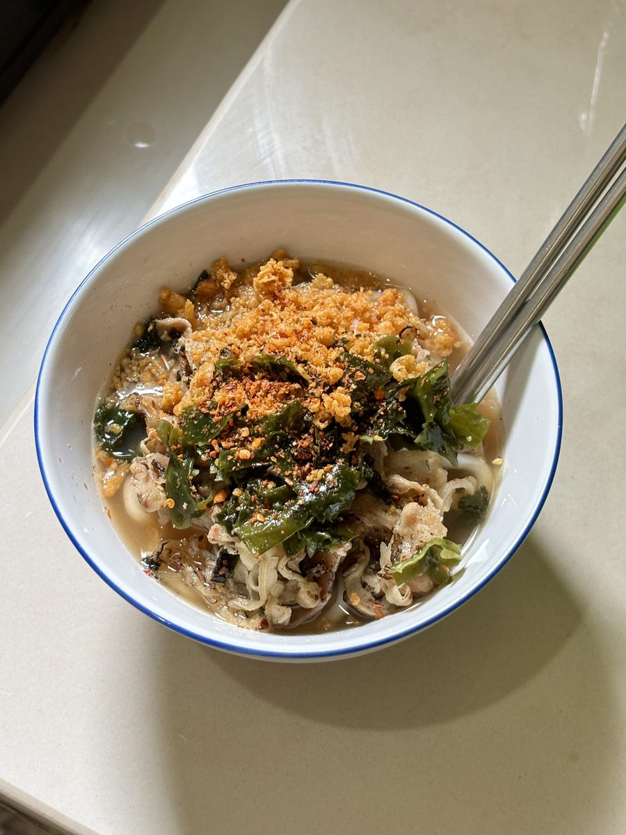irapersa's tweet photo. SEDEP BANGET BIKIN NIKU UDON ALA M*RUG*ME🤤

lagi musim hujan gini enaknya bikin yang anget-anget, modalnya 15 ribu &amp; bikinnya gak sampe 10 menit https://t.co/a8vFfLs52U