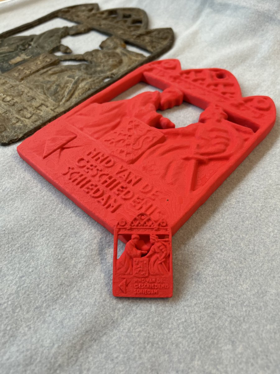 ArchiefSchiedam's tweet photo. Maand van de Geschiedenis project gemeentearchief krijgt vervolg met 3D object en podcast https://t.co/34VO2ymFos...
#3Dprint #podcast #geschiedenis #echtnep #mvdg #Schiedam https://t.co/kmnm4Zlhhb