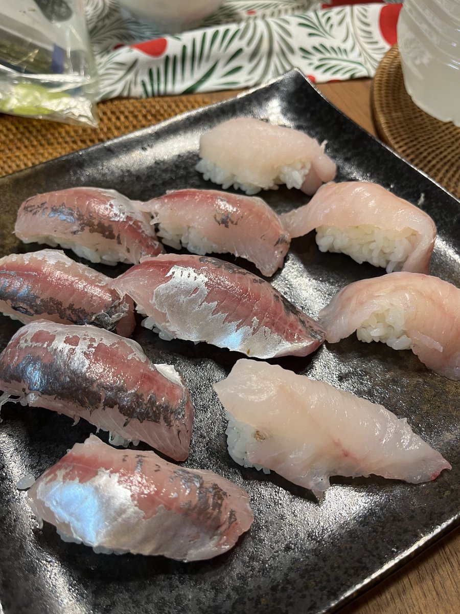 朝取れアジ、カサゴ。

戴きます🥰