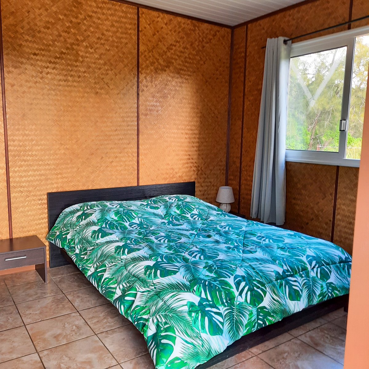 NewCaledonia's tweet photo. 🌿 Discover #Koumac with Nicole, where #tranquillity and #adventure blend beautifully! From #scenic 2.3–13 km #hikes to #NaturalRockClimbing and #DeliciousLocalBites at her table d'hôte, it’s the #PerfectSpot to #unwind in #EternalCaledonia💚
Learn more➡️ https://t.co/yhRoUhjFlL https://t.co/gLPEL6DP1J