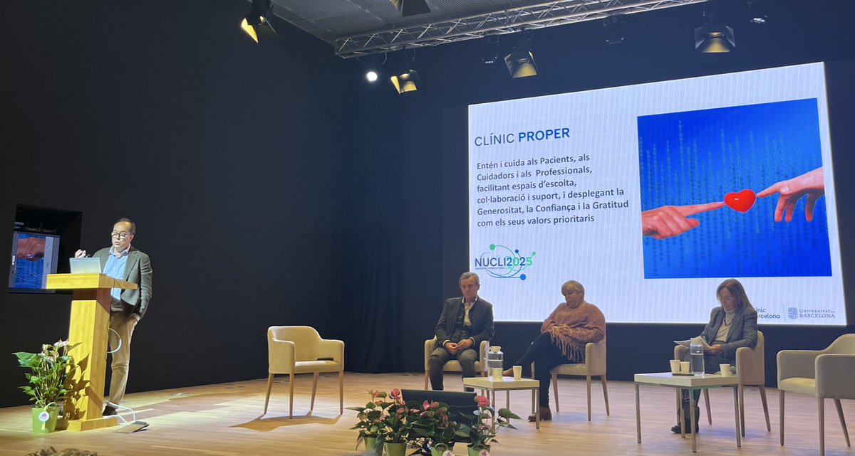 Rocio Villar (@rociorvilvin) on Twitter photo El Dr David Font, Director d’Estratègia i PlanificaciĂł <a href="/hospitalclinic/">Hospital ClĂnic</a> explica el Pla estratègic de l’hospital NUCLI 2025 ple d’iniciatives per a la promociĂł de la salut de pacients i professionals El Dr David Font, Director d’Estratègia i PlanificaciĂł <a href="/hospitalclinic/">Hospital ClĂnic</a> explica el Pla estratègic de l’hospital NUCLI 2025 ple d’iniciatives per a la promociĂł de la salut de pacients i professionals