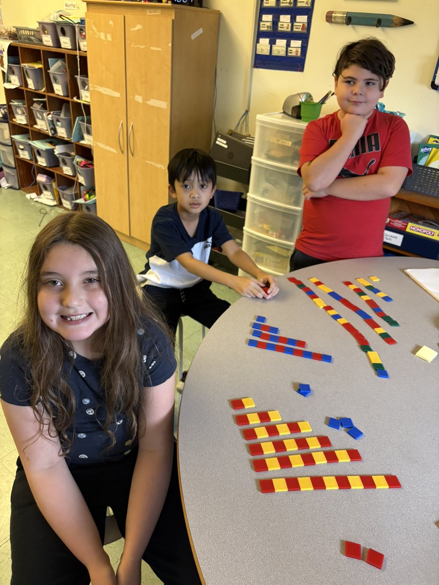 MsHickeysClass's tweet image. Ss exploring increasing patterns! @MorrisAcademy1