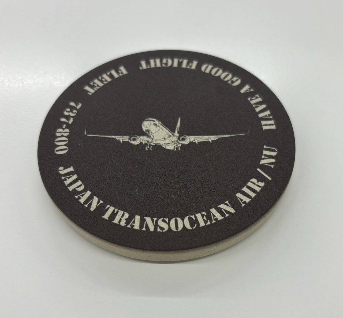 JTA　日本トランスオーシャン航空　コンプレッサーブレード付き本革キーホルダー JTA、航空機部品をアップサイクルしたキーホルダーやバゲージタグなど