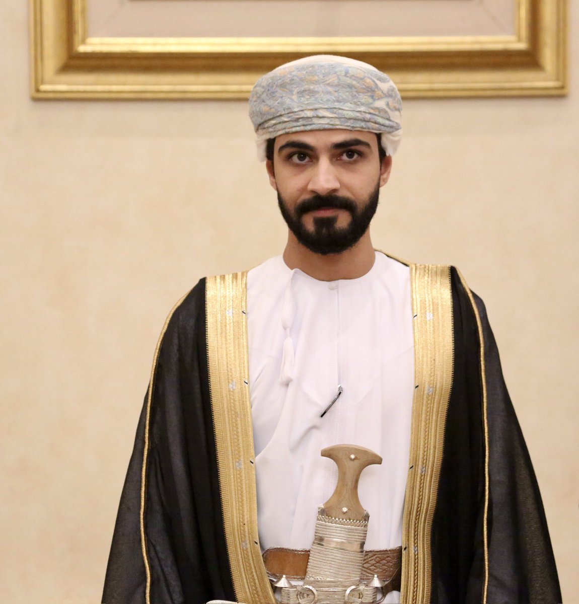 rtcom2014's tweet photo. أحتفل أ.عبدالعزيز بن خميس البلوشي بزواج ابنه الشاب: مانع على كريمة أ.حسين البلوشي وذلك وسط حضور عدد كبير من الآهل والأصدقاء من داخل الممكلة ودول الخليج.

ويسر شبكة RT الإعلامية أن تبارك للعريسين، ووالديهم وتتمنى للعريسين حياة سعيدة بارك الله لهما وبارك عليهما وجمع بينهما في خير https://t.co/w1vUu0OFR7