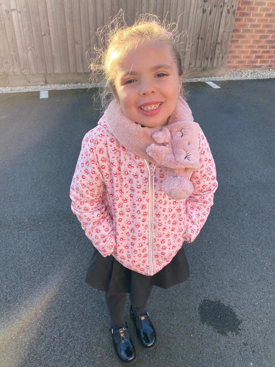 We desperately need young ppl to sign up for the kit <a href="/DKMS_uk/">DKMS UK | We Delete Blood Cancer</a> to see if your a match for my 9year old Lilian to save her life 💓🩸pls be a hero save a life precious lives need stem cell donors ♥️Pls repost thank you .