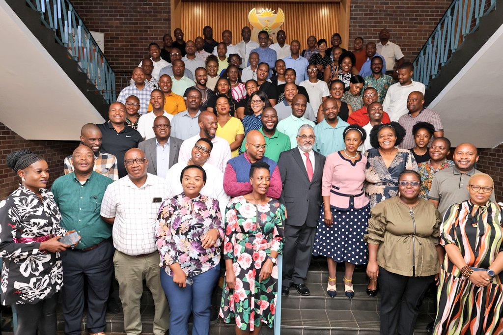 The Brigitte Mabandla Justice College has launched a specialised training programme for Disciplinary Hearing Chairpersons. Led by Judge Basheer Waglay and Attorney Thomson (CCMA Senior Commissioner), it equips professionals with skills for effective disciplinary processes. #BMJC