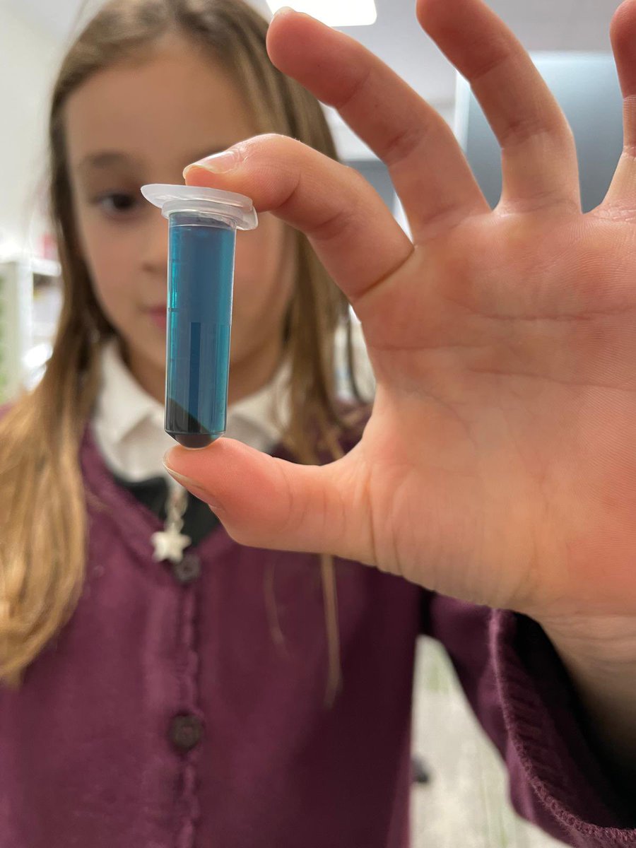 Thanks to Amy from Our Classroom Climate <a href="/OCC_education/">OCC</a>  for visiting Dosbarth Bedw. We took part in a fascinating experiment, capturing carbon from the atmosphere. We were also gifted a science kit to use in class. Thanks to <a href="/PrincipalityBS/">Principality Building Society</a> for nominating Coed-Y-Lan