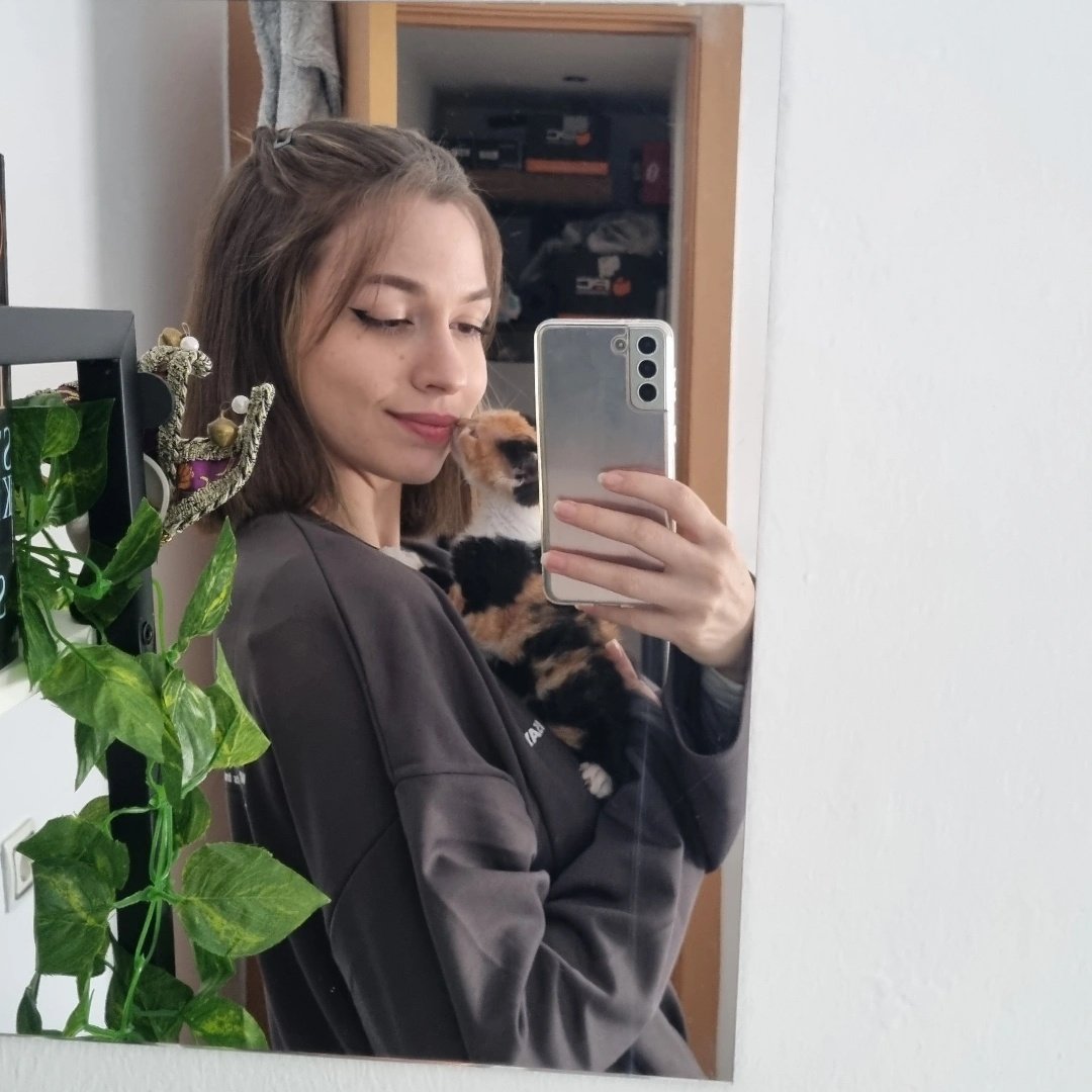 Jana🌙 tweet media
