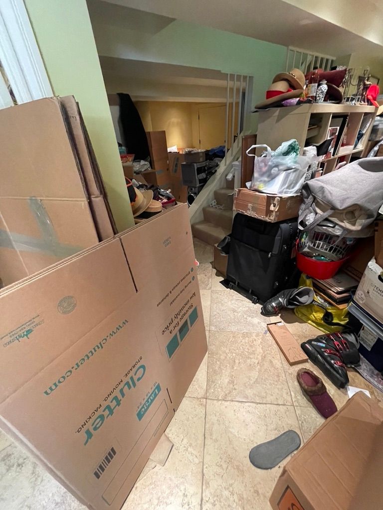 EHedstrand6016's tweet image. ✨ Transformations that WOW! ✨ As a property manager, I had the privilege of helping a client in San Rafael, CA turn a cluttered basement into a guest-ready paradise!

Turning potential into reality—this is why I love what I do. 💪🏡

#PropertyTransformation #GuestExperience