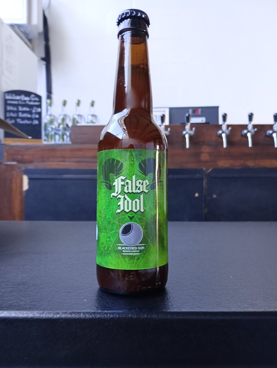 BlackenedSunBC's tweet photo. Open from 5-10pm today, 8 beers on tap including our new beer 'Ghost Trail', our 6.8% session quad. The Blackened Run event starts at 6.30pm #beer #craftbeer #miltonkeynes #running #mkrunning #brewery https://t.co/2571irbAI8