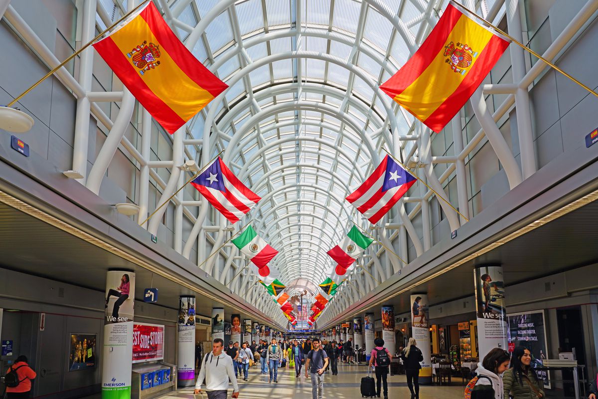 Attention <a href="/NorthwesternU/">Northwestern</a> graduate students: Apply for a <a href="/BuffettInst/">Roberta Buffett Institute for Global Affairs</a> International Conference Travel Grant, which funds students traveling to present their research at a professional academic conference outside the US. 

🗓 Apply by Jan. 15, 2025: spr.ly/6012tpeRA