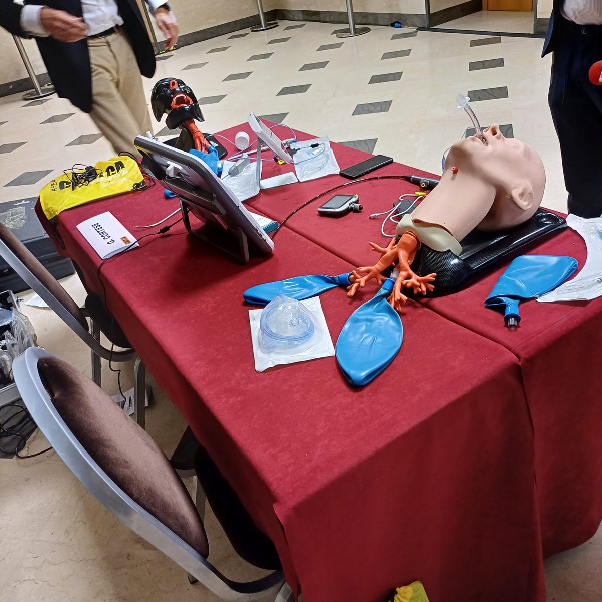 🙏Chiusura di AREA CRITICA 2024: Grazie a Tutti!

🔔Il congresso #Areactitica24 si conclude oggi con grande successo! Un sentito ringraziamento a tutti i partecipanti, relatori, moderatori che hanno contribuito a rendere questo evento un'esperienza indimenticabile.

#FOAMed